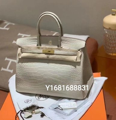 專櫃正品 愛瑪仕 HERMES BIRKIN 35 8L冰川白 金扣 霧面鱷魚皮 R刻（ 全新福利品！優惠出清換現金 ）