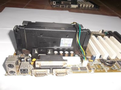 LEO 國眾電腦 VL-601主機板,P2-350,CPU,128M記憶體,2組ISA,INTEL晶片組