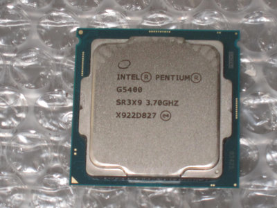 售:8代Intel Pentium黃金級G5400  3.7G LGA1151腳位 雙核4執行緒CPU (良品)(1元起標)