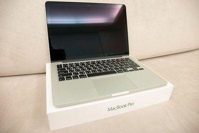 【賣】2016年購入 MacBook Pro Retina 13吋 i5(2.7)  8G 256G Apple