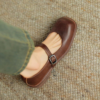 真皮單鞋DANDT時尚牛皮復古一字扣帶低跟鞋（24 FEB LON）同風格請在賣場搜尋-歐美女鞋