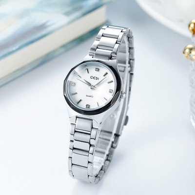 手錶 新款鋼帶復古時尚手表女士潮流表支持