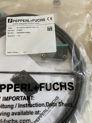 (泓昇) Pepperl+Fuchs P+F 倍加福 全新品 光電開關 ML100-8-H-350-RT/102/115