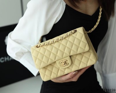 二手 Chanel CF23 Classic flap bag A01113雞蛋黃球紋牛皮金扣