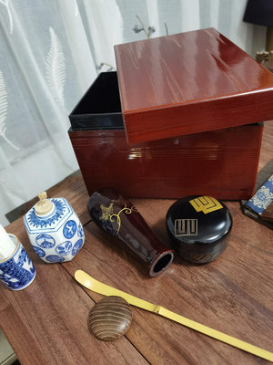 （二手）—一閑張利休茶箱，茶道箱，日本茶道具箱，抹茶道具套裝，茶道具 擺件 老物件 古玩【中華拍賣行】240