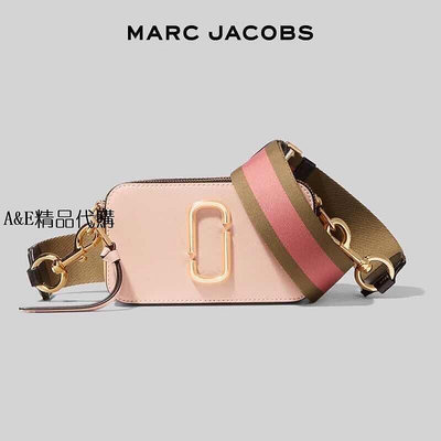 MARC JACOBS MJ 新色彩美式風格寬背帶玫粉相機包  購-寶藏包包