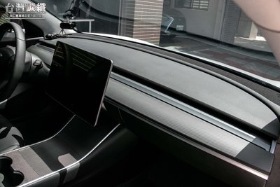 TWL台灣碳纖 特斯拉Tesla Model3 中控飾板 消光卡夢 車內飾板 正碳纖維 改裝 林口實體店面安裝 品質保證