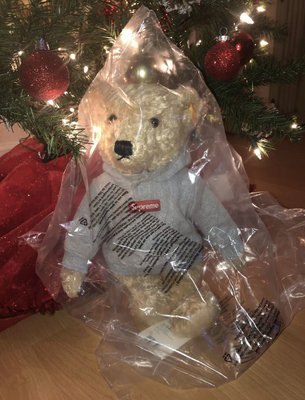 Supreme X Steiff teddy bear 限量聯名泰迪熊