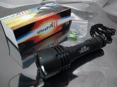 特價 U90 防水Cree Q5 R2 Led手電筒 槍燈 打獵專用. 強光 手電筒