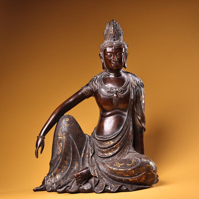 珍品舊藏西藏收罕見紫銅純手工高浮雕鏨刻鎏金自在觀音菩薩佛像一尊造像精美    工藝精湛重10.25KG  高 WN22173