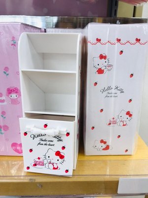 《現貨》日本三麗鷗 正版 凱蒂貓 美樂蒂 雙子星 化妝品置物櫃 收納箱筆筒 筆座 桌上型收納架