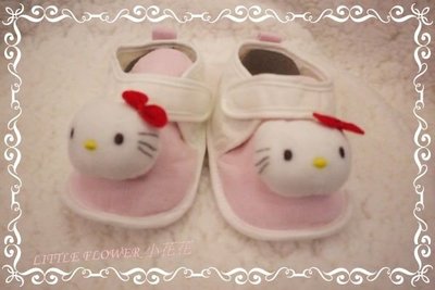 ♥小公主日本精品♥Hello Kitty 可愛立體頭紅蝴蝶結粉色包鞋柔軟好穿嬰兒鞋