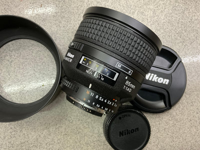 [保固一年] [高雄明豐] Nikon AF 85mm F1.4D 經典 大光圈 定焦 人像鏡皇 便宜賣 [E0612]