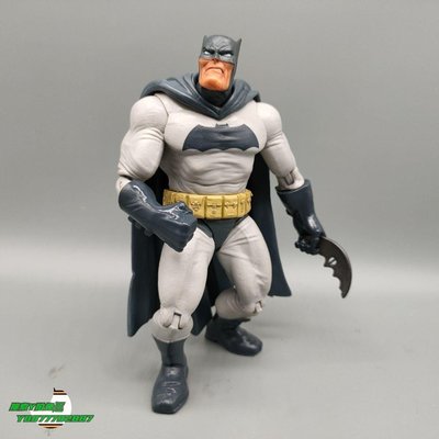 【熱賣精選】蝙蝠俠周邊DC正義聯盟蝙蝠俠黑暗騎士阿卡姆瘋人院新電影6寸可動模型擺件