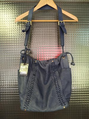 韓國品牌 DAAD 藍色柔軟小羊皮真皮側背包斜背包水桶包