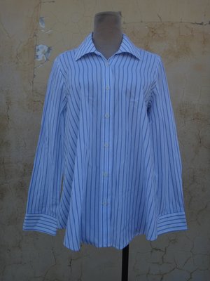 jacob00765100 ~ 正品 NATURAL BEAUTY BASIC 藍色條紋 傘型下擺 襯衫 size: L