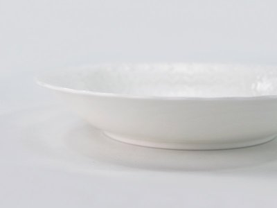95折免運上新高檔餐具 日本RUI/鳴海ilk White 19cm湯盤2只裝餐盤骨瓷盤9072-1528G
