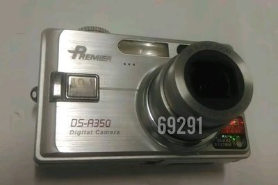 售999元缺貨補貨中~PREMIER數位相機，數位相機，相機，攝影機~premier數位相機（銀白色，功能正常）