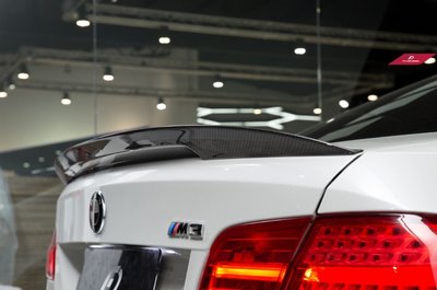 【政銓企業有限公司】BMW E92 P款 高品質 抽真空碳纖維 卡夢 尾翼 1:1 免費安裝328 335 M3現貨供應