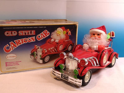 宇宙城 台灣製 聖誕老人開古董車電動玩具1盒 有故障會亮燈有音樂 寄出後不保固 物品不在手邊下標後較慢寄 早期懷舊收藏