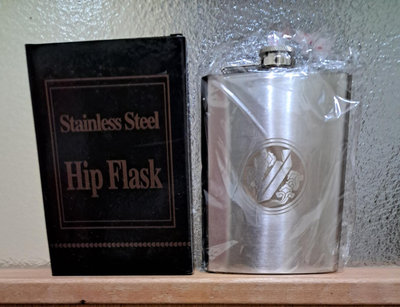 （全新）Hip Flask不鏽鋼 隨身小酒壺，小水壺