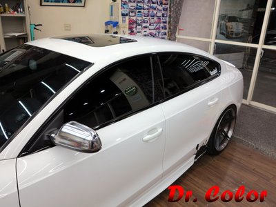 Dr. Color 玩色專業汽車包膜 Audi A5 高亮黑/消光黑/亮白/亮面鍛造碳纖維_窗框/定風翼/側裙線條/鴨尾