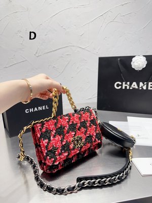“chanel 19 Woc 發財包 ”小香千鳥格 最近好多明星都在背Chanel 19 這 NO157786