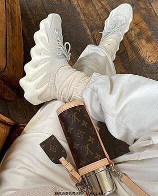 Adidas Yeezy 450 “Cloud White”米灰白 水餃 小籠包 透氣 襪套