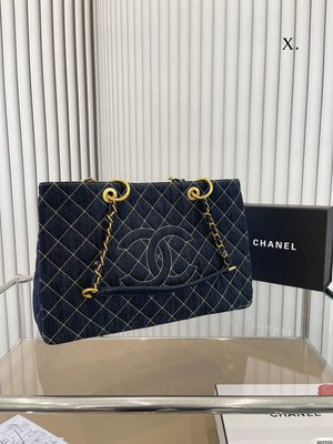 【二手包包】Chanel香奈兒 丹寧牛仔新款系列 tote上身超美 很有復古的味道不得不說 chanel包真 NO.14251