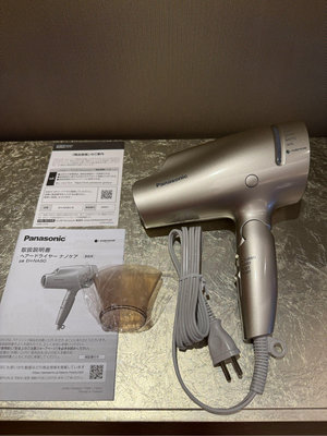 全新品 Panasonic 國際牌 奈米水離子吹風機 EH-NA9G