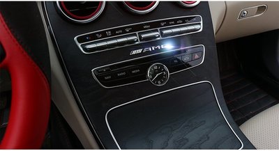 BENZ 賓士 AMG 標 車貼 中控裝飾貼 電鍍貼標 W204 C180 C200 C250 C300 C63