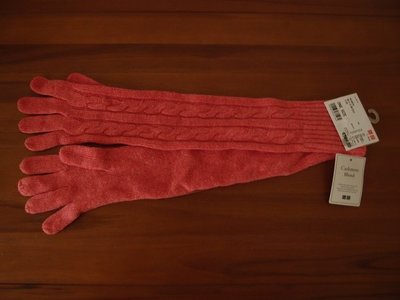 喀什米爾混紡手套-三色（粉紅Pink、米白Off White、黑色Black）任選  單個含運350元