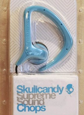 大降價！全新 Skullcandy Supreme Sound Chops 螢光藍色運動掛耳無麥克風耳塞式耳機，無底價！