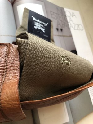 日本製Burberry 經典正裝卡其秋香色系/男性紳士襪
