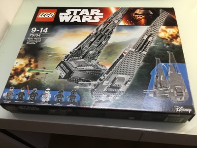 二手樂高 ，LEGO 75104 Star wars 星際大戰 Kylo Ren's 指揮艇