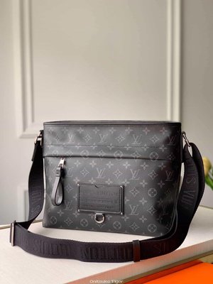 二手Louis Vuitton LV Besace Zippee 黑花 單肩斜挎包 M45216