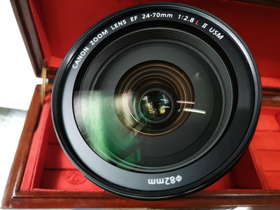 Canon EF 2470mm F2.8 II L USM 變焦鏡皇9.5成新