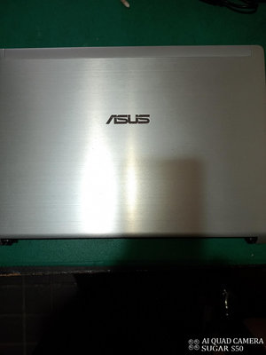 華碩 ASUS UL30A 13.3吋LED 上網 文書 筆電 只要-1800元..