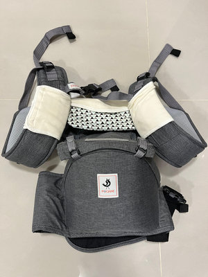 韓國 POGNAE 三合一輕量機能坐墊型揹帶/揹巾（灰色）