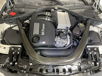 [珉瑞車業]BMW 原廠 M2 COMPETITION M3  M4可用 碳纖維 Carbon 引擎室 拉桿