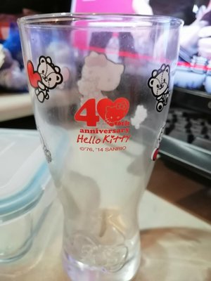 兩個全新的 微波爐 超商Hello Kitty 玻璃杯一起便宜賣 優惠免運費超商取貨 只賣250