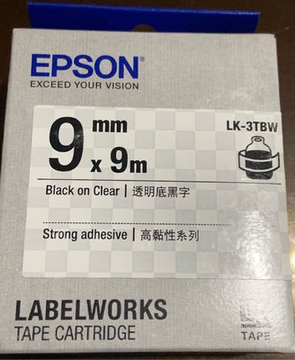 EPSON愛普生 9mm *9m 原廠標籤機色帶 高黏性系列 LK-3TBW. 透明底黑字