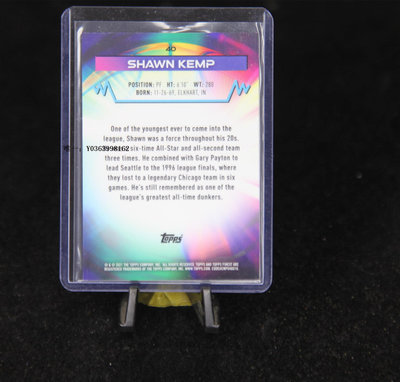 球星卡【NBA球星卡】 TOPPS 雨人 肖恩·坎普 藍折 144/150編盒卡