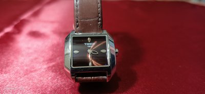 TISSOT 天梭經典女士手錶 寶島鐘錶公司貨 沒有包裝配件只有單一支手錶