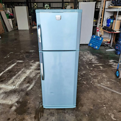 桃園國際二手貨中心---LG樂金 GN-U232B  二門冰箱  中型小冰箱  家用冰箱