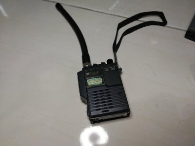 拾荒者 古早 日本 YAESU FTH-2005 手持 無線電 手機 含天線