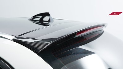 【政銓企業有限公司】BMW F11 全車系 專用 抽真空 碳纖維 雙面卡夢 上尾翼 520 528 535 免費安裝現貨