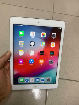 二手Apple iPad Air 16GB (Wi-Fi版) 年A1474 金色 (B201)