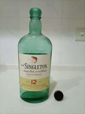 【繽紛小棧】SINGLETON 蘇格登12年單一麥芽威士忌 0.7公升 空瓶