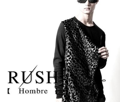 RUSH Hombre (韓國空運)正韓貨 設計師款華麗立體豹紋毛茸側牛角扣長袖上衣 (原價1780)